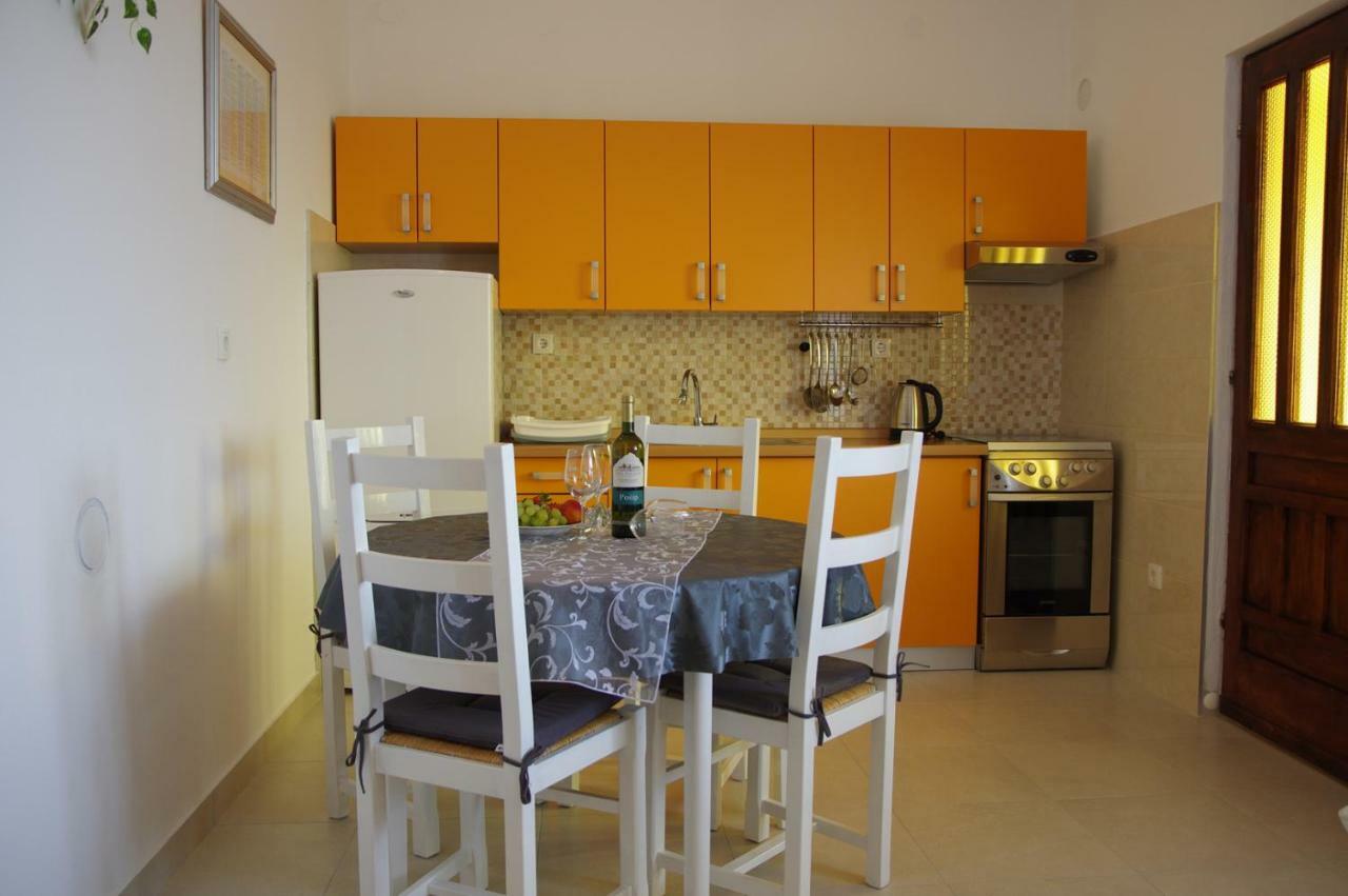 Apartments Sonja Podgora Luaran gambar